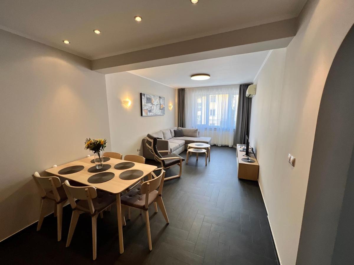 Excellent Location ! General Gurko Apartment 소피아 외부 사진